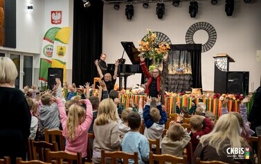 Frycek i Muzyczne Drzewo 1