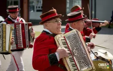 ORKIESTRA KURPIOWSKA 104