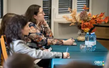 Finał konkursu recytatorskiego "Kurpie Zielone w Literaturze" - 18.11.2025 r. 99