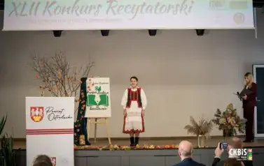 Finał konkursu recytatorskiego "Kurpie Zielone w Literaturze" - 18.11.2025 r. 101