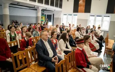 Finał konkursu recytatorskiego "Kurpie Zielone w Literaturze" - 18.11.2025 r. 104