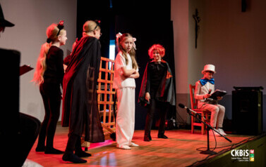 Spektakl teatralny &bdquo;Aniołek w klatce&rdquo; - 13.01.2026 r. 14