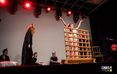 Spektakl teatralny &bdquo;Aniołek w klatce&rdquo; - 13.01.2026 r. 21
