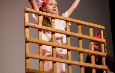 Spektakl teatralny &bdquo;Aniołek w klatce&rdquo; - 13.01.2026 r. 22