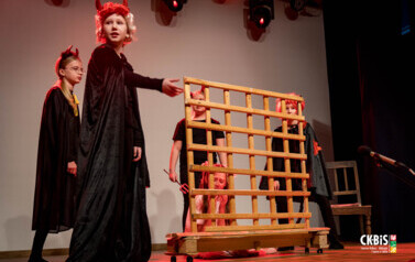Spektakl teatralny &bdquo;Aniołek w klatce&rdquo; - 13.01.2026 r. 23