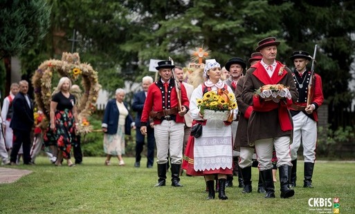 Korowód dożynkowy